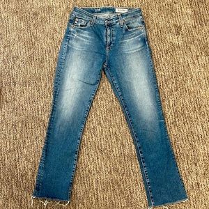AG Adriano Goldschmied Mari cropped jeans. Size 28 jeans, like new condition.
